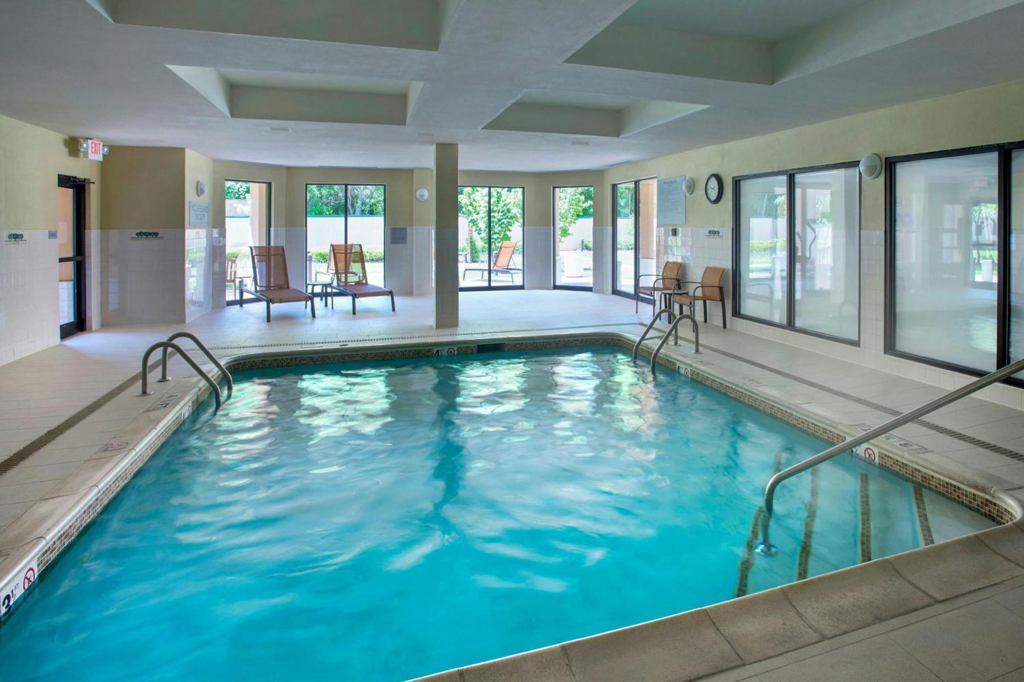 Courtyard Parsippany Otel Dış mekan fotoğraf